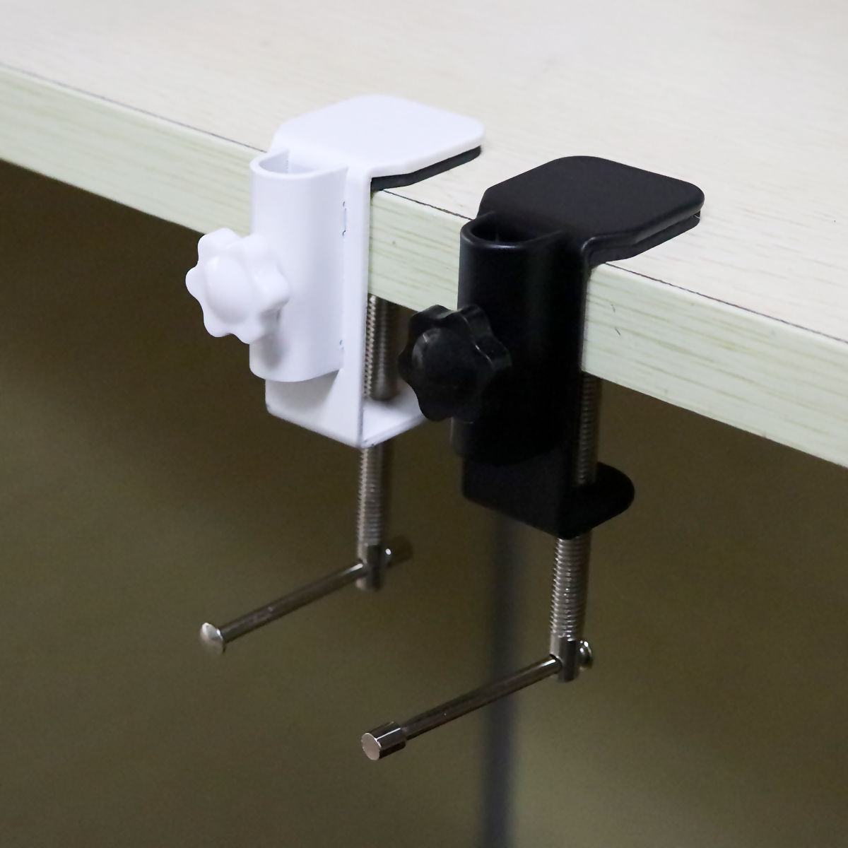 Uniwersalny adapter zaciskowy  – Webcam Stand Clip recenzja i cena